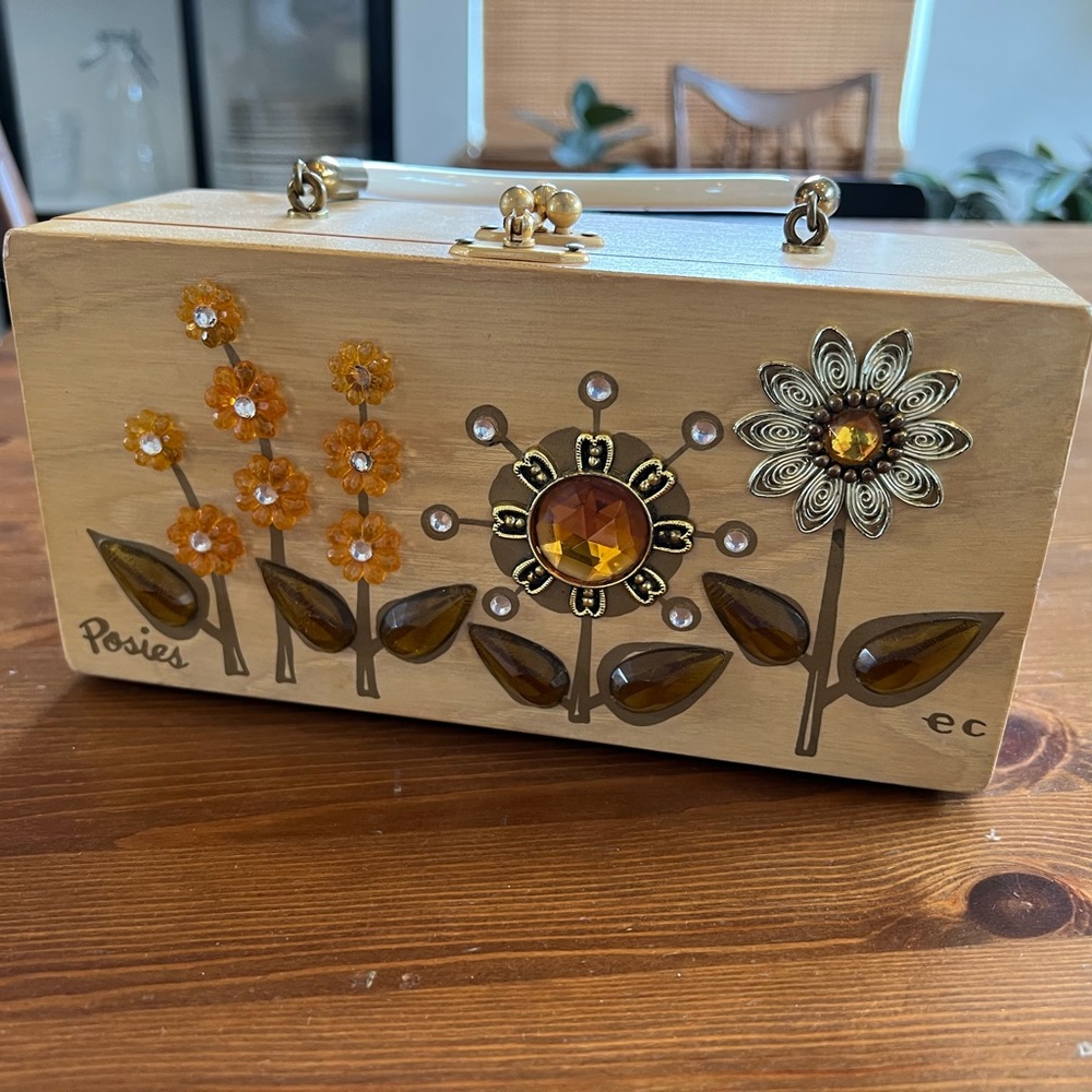 Vintage Enid Collins box bag “posies”